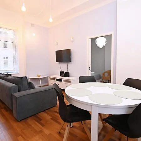 Salsa Apartment *