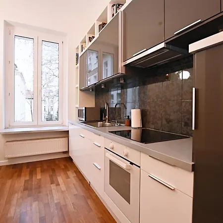 Gustowny Apartament Victus Z 2 Sypialniami By Noclegi Renters Appartement Sopot